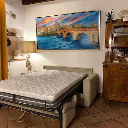 Apartament Casa Al Teatro Werona Zewnętrze zdjęcie