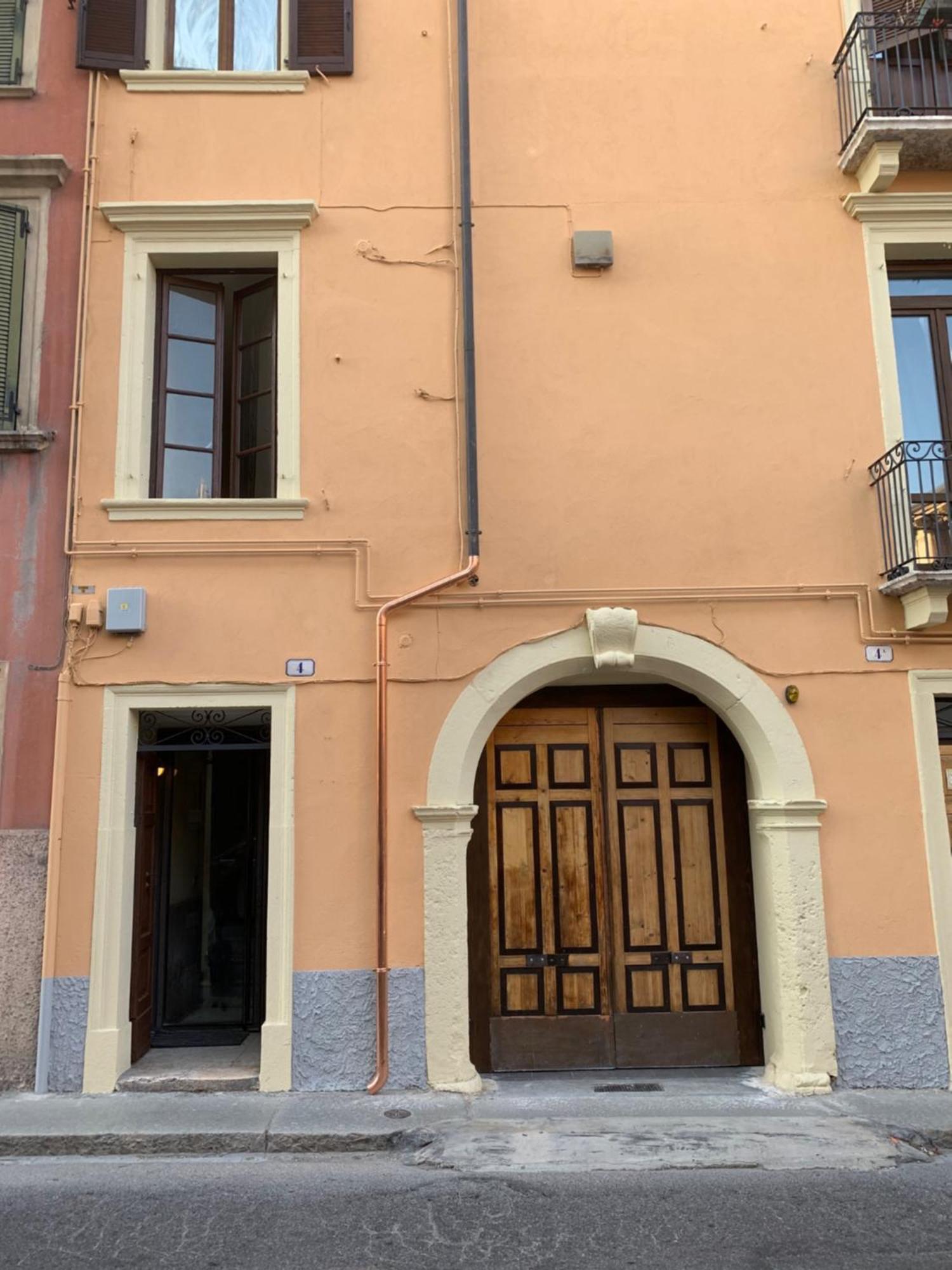 Apartament Casa Al Teatro Werona Zewnętrze zdjęcie