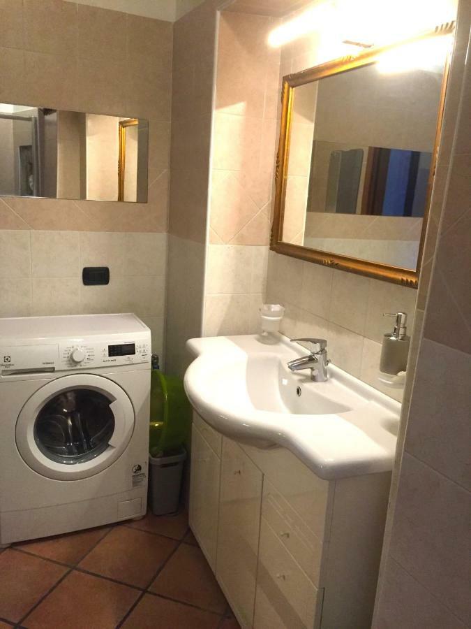 Apartament Casa Al Teatro Werona Zewnętrze zdjęcie